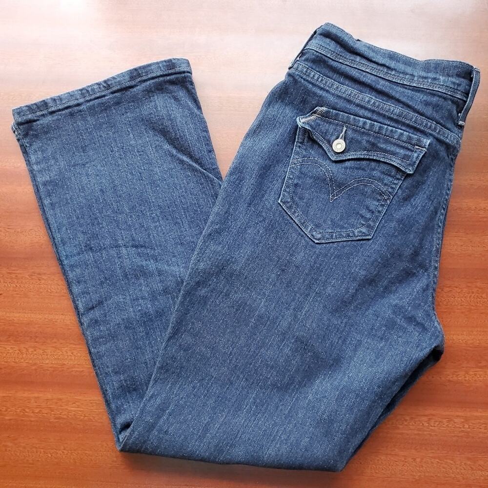 EUC Levi's 515 Bootcut
